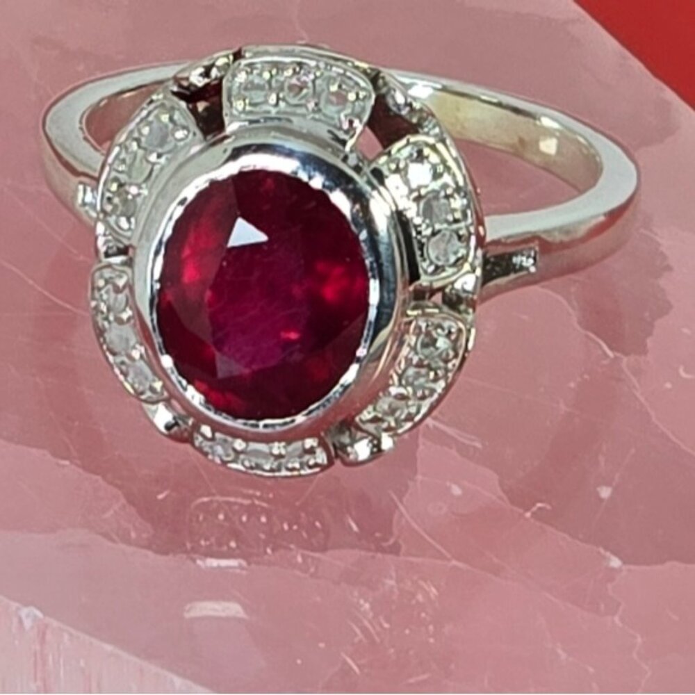 925 Sterling Silver Ring Sz 6.5 with Natural Ruby & Natural Diamonds - Picture 7 of 14